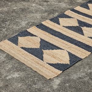Handwoven Natural Jute Runner Rug Braided Hemp Area Carpet  Stair Hallway, Entryway, Oudoor