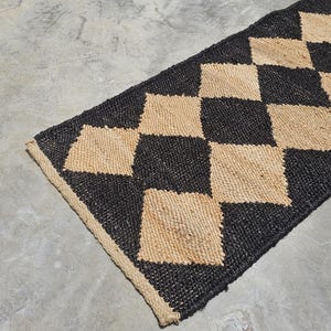 Handwoven Jute Runner Rug: Bohemian Hemp Stair Runner