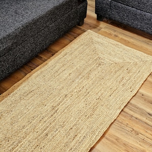 Handwoven Jute Runner Rug: Natural Fiber Braided Boho Decor