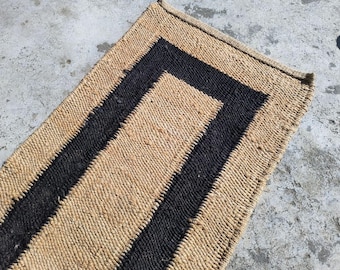 Handwoven Jute Runner Rug: Natural Braided Hallway Entryway Decor