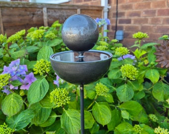 Rustic Metal Ball Top Rain Catcher, Garden Decor Plant Support stake
