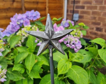 Star Topped Plant Support Stakes: Rustic Metal Garden Art, Set of 3