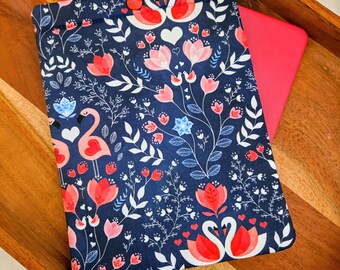 Love Birds Kindle Sleeve Pouch: Valentine's Padded Kindle E-reader case, Fabric and Device Options
