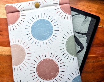 Boho Sun Kindle Sleeve: Padded E-reader Case with Snap