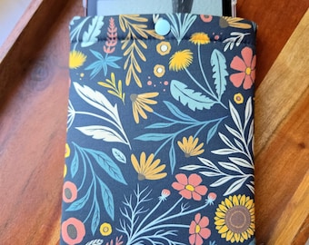 Sunflower Kindle Sleeve: Padded Floral E-reader Case