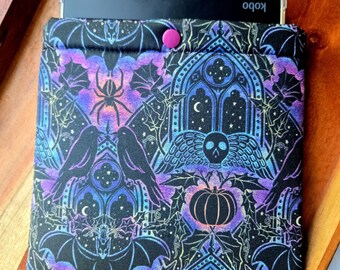 Gothic Fall Halloween Kobo Case, Padded E-reader Sleeve