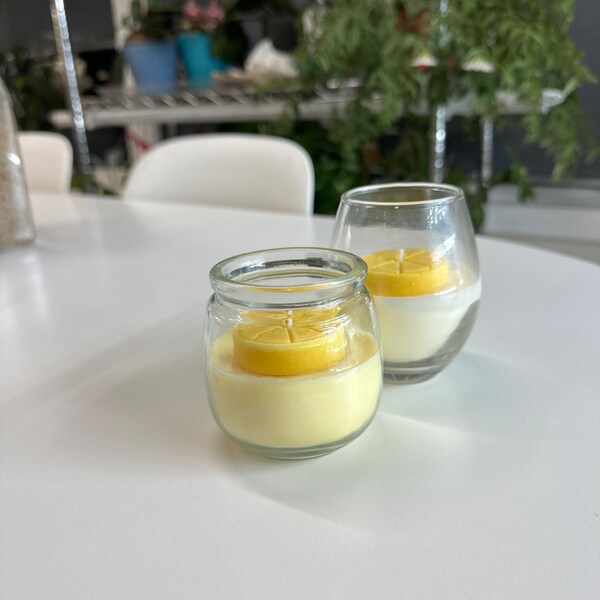 Hand-poured Lemon Bliss: Aromatherapy Soy Wax Candles with Natural Citrus Scent - Fresh, Zesty, and Energizing Home Decor