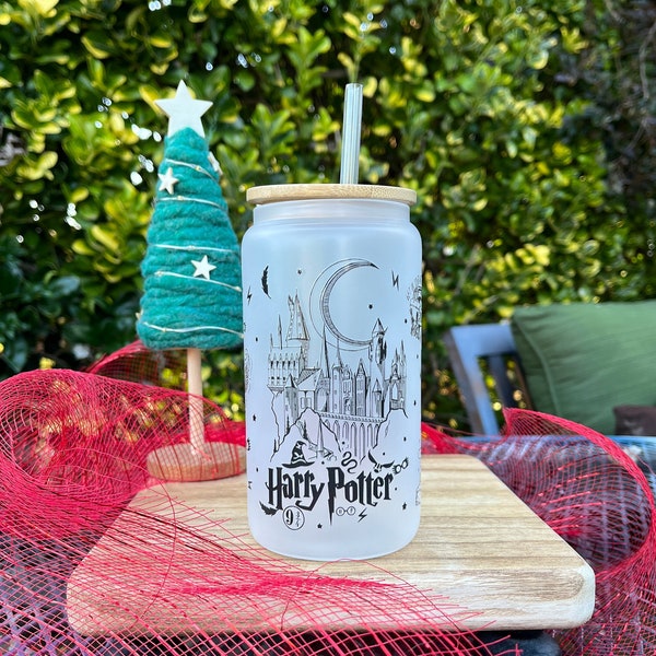 Wizard Magic Glass Beer Can Cup - 16oz Beer Glass- Iced Coffee-Potter - Coffee Lover Gift - Libby Glass Cup-Magic Lover Cup- Wizard gift