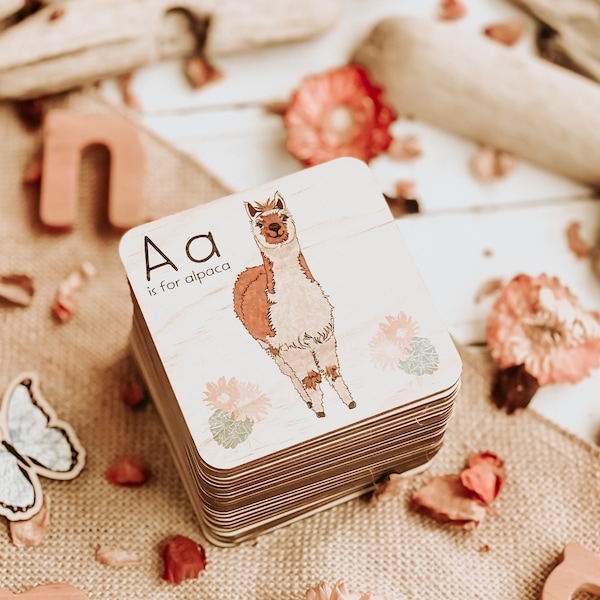 Cartes flash alphabet en bois illustrées à la main - Jouet d'apprentissage ABC | Écologique et éducatif