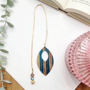 Wood and resin string bookmark / book thong with complementing beads