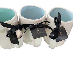 Disney Rae Dunn Princess Mugs Cendrillon La petite sirène HTF image 3