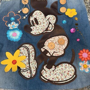 Bolso de mano vintage de mezclilla con bordado de Mickey Mouse de Disney World Parks, 17 x 17 EUC HTF imagen 5