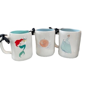 Disney Rae Dunn Princess Mugs Cendrillon La petite sirène HTF image 1