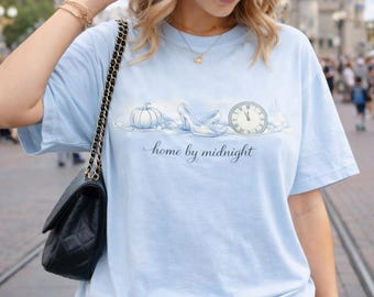 Home By Midnight Assepoester-shirt – T-shirt geïnspireerd op Disney Princess – Glazen muiltje Esthetische top – Magische themaparkoutfit