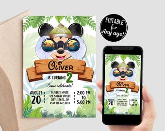 Puede incluir: Una invitación imprimible para una fiesta de cumpleaños número 2 con un ratón de dibujos animados que lleva un sombrero de safari y sostiene binoculares. La invitación es verde y blanca con el texto "Go Oliver is turning 2 Come celebrate!" e incluye detalles para la fiesta, como la fecha, la hora y la ubicación.