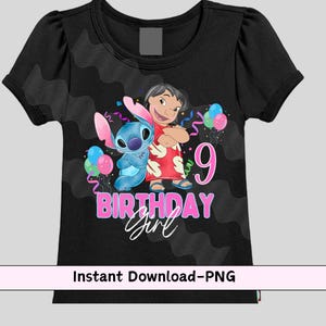 Puede incluir: Camiseta negra con un gr&aacute;fico colorido de Lilo y Stitch, globos y el texto "9 Birthday Girl". El dise&ntilde;o incluye el n&uacute;mero 9 en rosa y las palabras "Birthday Girl" en rosa y blanco.
