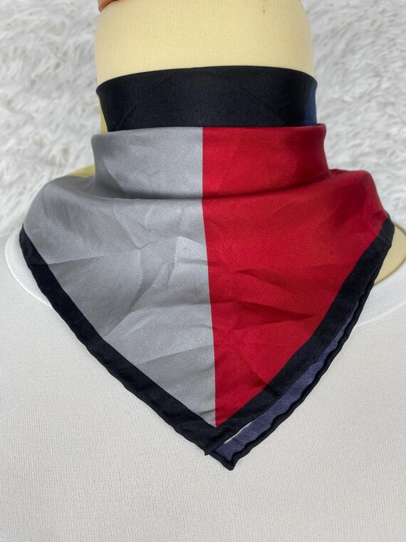 Vintage Silk Color Block Scarf – Abstract Geometric Pinwheel Neckerchief (15x14.5 Inches)