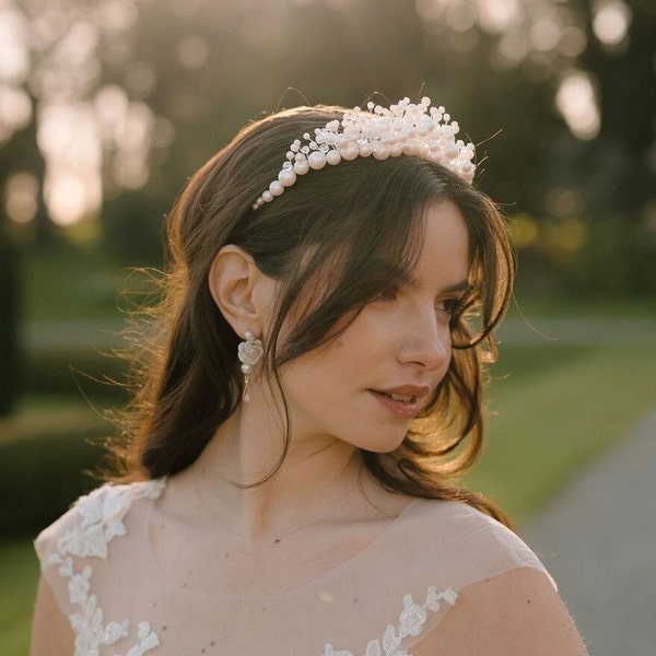 MIRA Elegant crystal bead and pearl wire bridal tiara, Quality gold wedding crown, Royal silver bride accessory, Silver wedding headpiece,