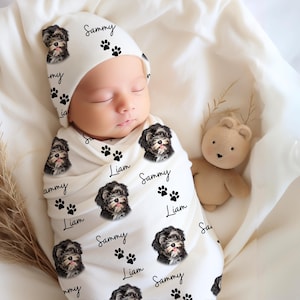 Manta envolvente con retrato de perro personalizado: regalo personalizado para bebé, accesorio fotográfico para recién nacidos, manta acogedora para recibir mascotas, gorro para bebé