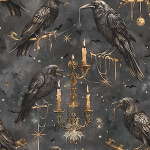 Peut inclure: Un motif de tissu gris foncé représentant des corbeaux noirs perchés sur des candélabres et des branches dorés. Le design inclut de la cire dorée qui coule, des toiles d'araignée, de petites chauves-souris, des étoiles et une citrouille.