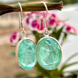 Glowing Neon Colombian Emerald Dangle Drop Earrings & Emerald Jewelry , Handmade Earring, Gemstone Silver Earring, Christmas Gift