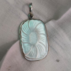 Mother of Pearl Pendant ,925 Sterling Silver Pendant, Pearl Jewelry, Birthstone Jewelry, Engagement Gift, Gift For Her, White Shall Pendant