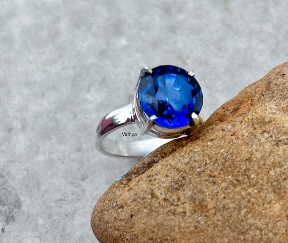 Bague saphir bleu, bague en argent saphir, bague en argent