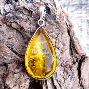 Natural Yellow Sapphire Pendant 925 Sterling Silver Handmade Pendant For Men And Woman Birthstone