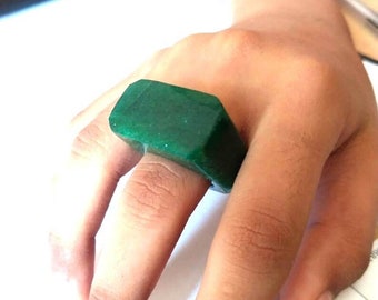 Handmade Green Aventurine Gemstone Ring: Natural Carved Stone