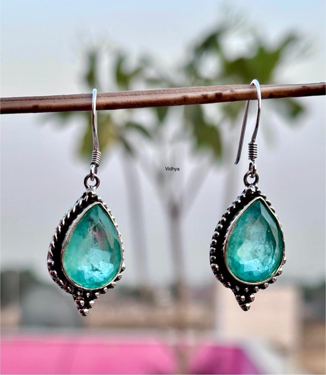 Boucles D'oreilles Pendantes En émeraude Naturelle - Larme Faite Main En Argent 925