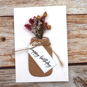 Karte mit echten Blumen, Grußkarte Kraftpapier, Happy Birthday, Alles Liebe, Glückwunsch, Geburtstagskarte mit Trockenblumen