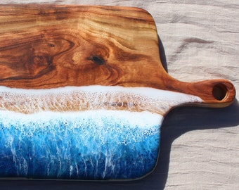 Ocean Art Resin Cheese Board with handle - Ocean Blue