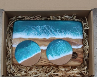 Ocean Art Resin Cheese Board and Coasters - Gift Set - Turquoise