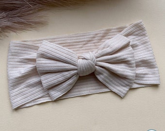 Creme Beige Baby Bow Stirnband | Neugeborenen Stirnband | Baby-Dusche-Geschenk | Kleinkind Zopfmuster Fliege | Boho-Stil | Turban | Haarschleife | Dehnbar weich