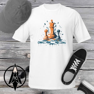 Chess King & Pawn Graphic Tee: Softstyle Unisex-Shirt
