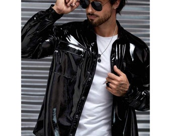 Giacca da motociclista in pelle da motociclista su misura casual solida in vernice nera da uomo, giacca in pelle nera da uomo in vernice, giacca nera da uomo, giacca da motociclista da uomo