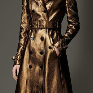 Trench/manteau long croisé en cuir d&#39;agneau véritable bronze doré à effet métallisé pour femme, Trench-coat en cuir métallisé bronze femme