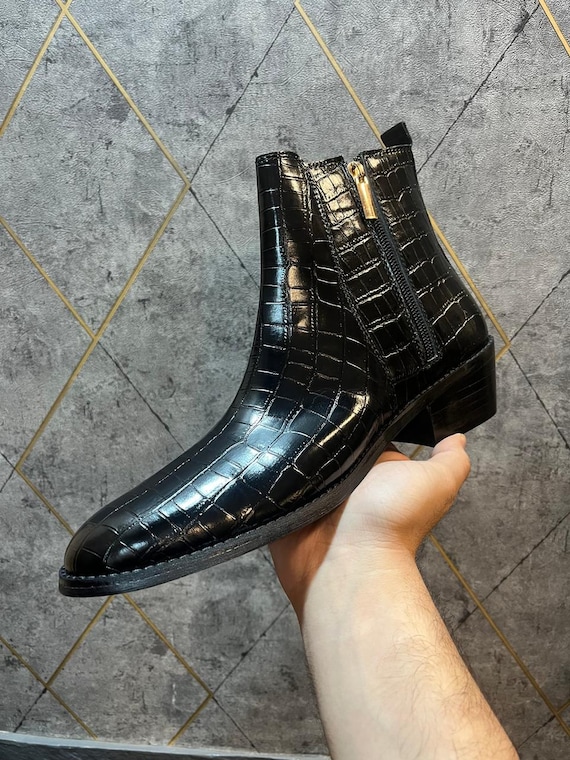 Stivali da uomo in vera pelle di coccodrillo italiana testurizzata