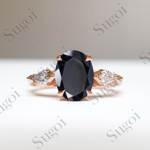 Oval cut Black onyx engagement ring vintage Yellow Gold engagement ring Cluster Diamond / Moissanite Bridal Anniversary gift for women
