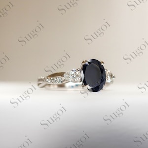 Oval cut Black onyx engagement ring vintage White Gold engagement ring Cluster Diamond / Moissanite Bridal Anniversary gift for women