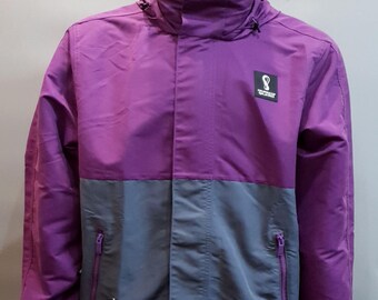 Qatar 2022 Football Soccer World Cup Adidas Men&#39;s Purple Gray Long Parka Coat Raincoat Jacket IDEAL Zip Size Medium