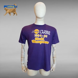 Los Angeles Lakers 1984-85 Champions 80s Sneakers Brand Vintage Men&#39;s Purple T-Shirt Tee NBA Basketball - Made in USA - Size Large