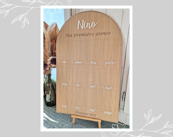 Large wooden panel (80x50cm) for photos (10x15cm) My First Year - Poster for baby photos - Children's room - 1 year birthday