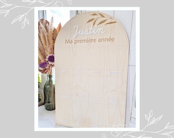 Large wooden panel (80x50cm) for photos (10x15cm) My First Year - Poster for baby photos - Children's room - 1 year birthday