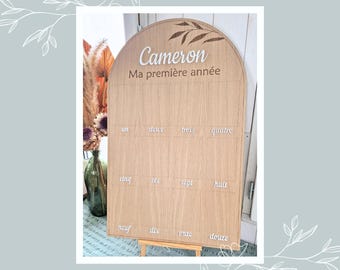 Large wooden panel (80x50cm) for photos (10x15cm) My First Year - Poster for baby photos - Children's room - 1 year birthday