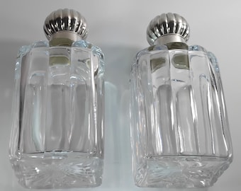 銀とクリスタル。香水瓶