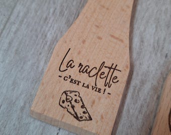 Spatule en bois pour raclette personnalisé