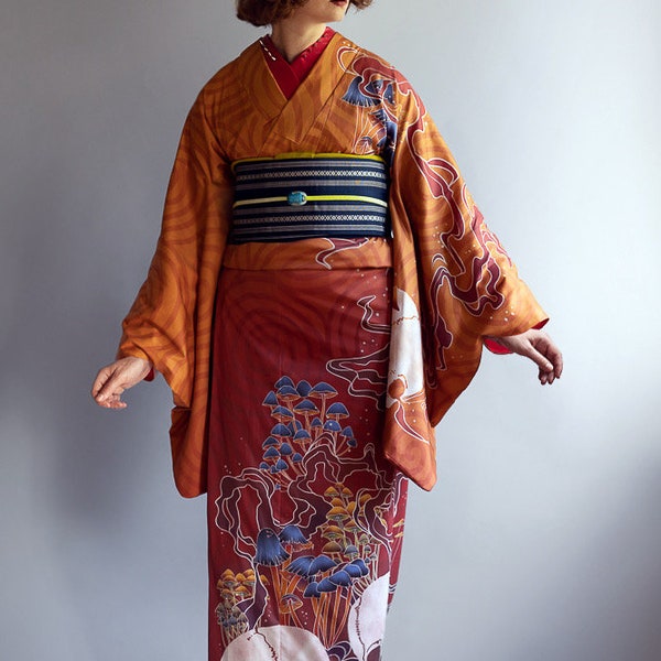Kimono ‘Totenköpfe und Pilze’ / Yukata / plus Größe