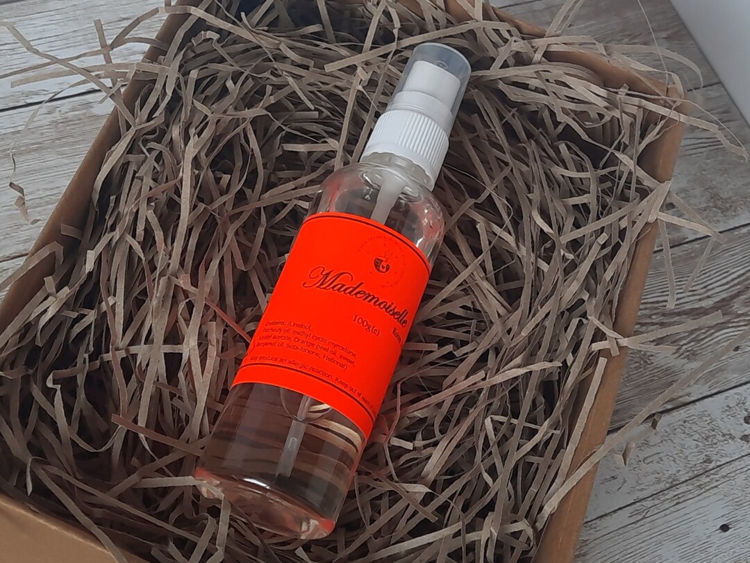 Luxury Room Sprays Highly Scented Perfume Collection 100g Recyclable