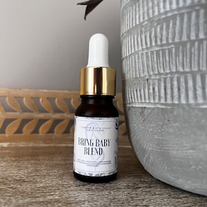 Labour and Birth Aromatherpy. Relax Mind and Body. 100% pure organic essential oils.